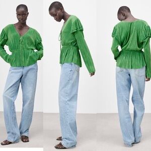 Zara green ruffle pleated V-Neck long sleeve blouse Sz M NWT